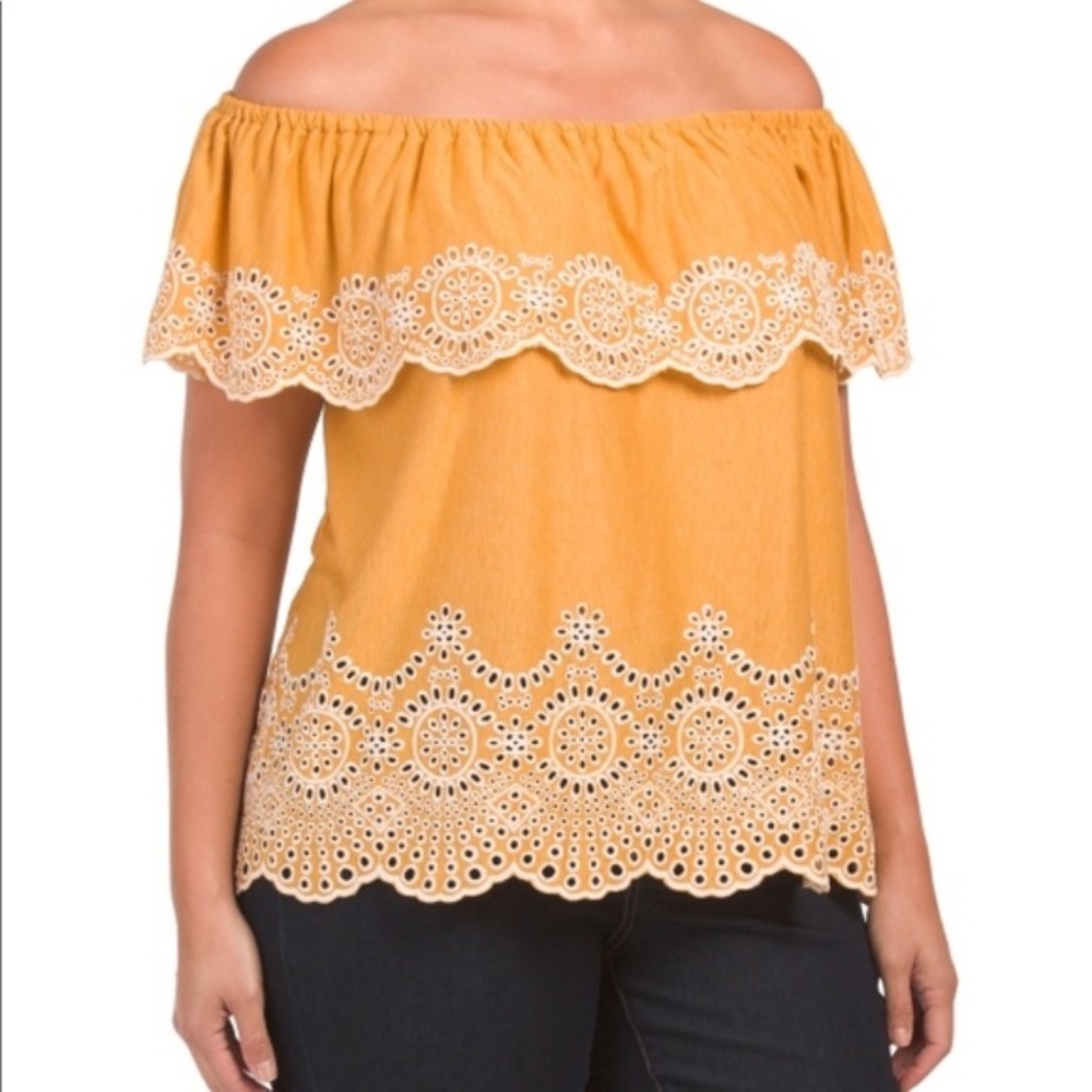 Fever Embroidered Knit Top - YELLOW